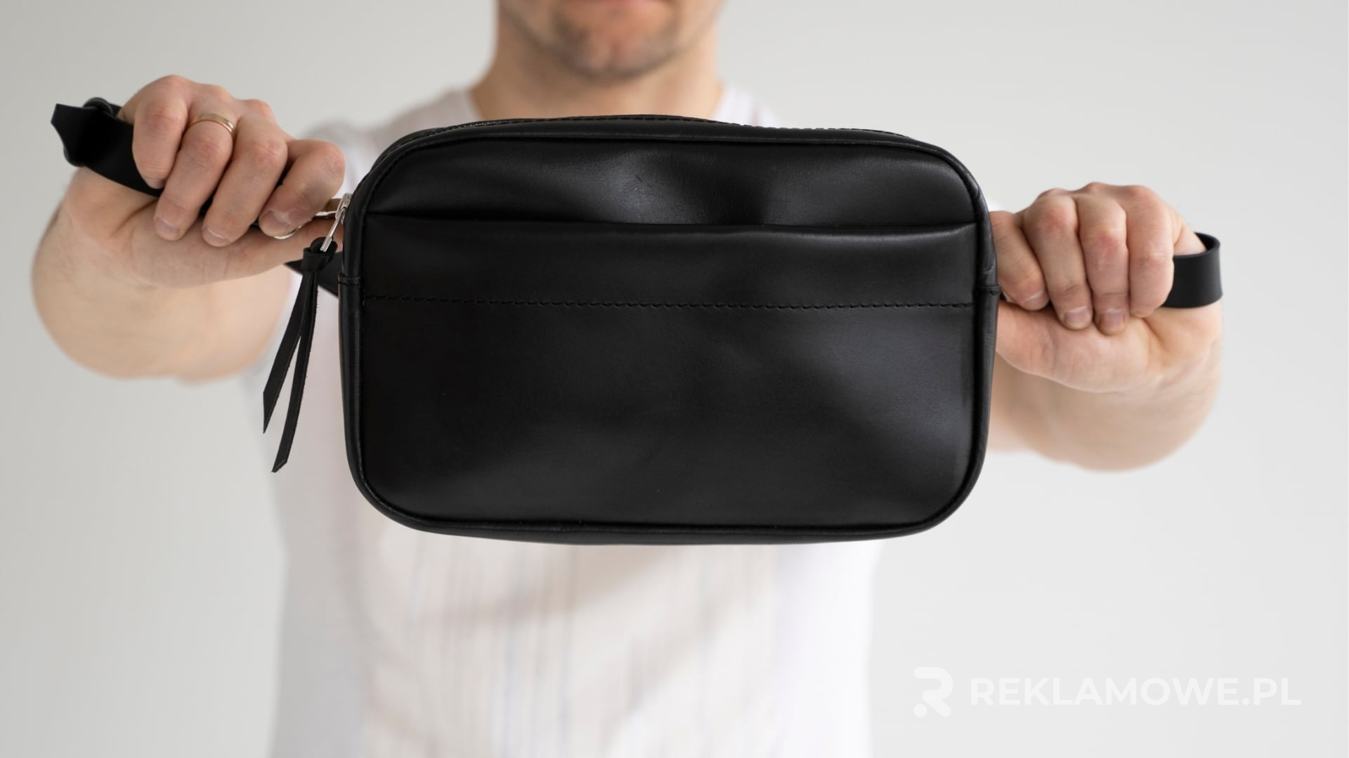 Bezpieczna produkcja reklam