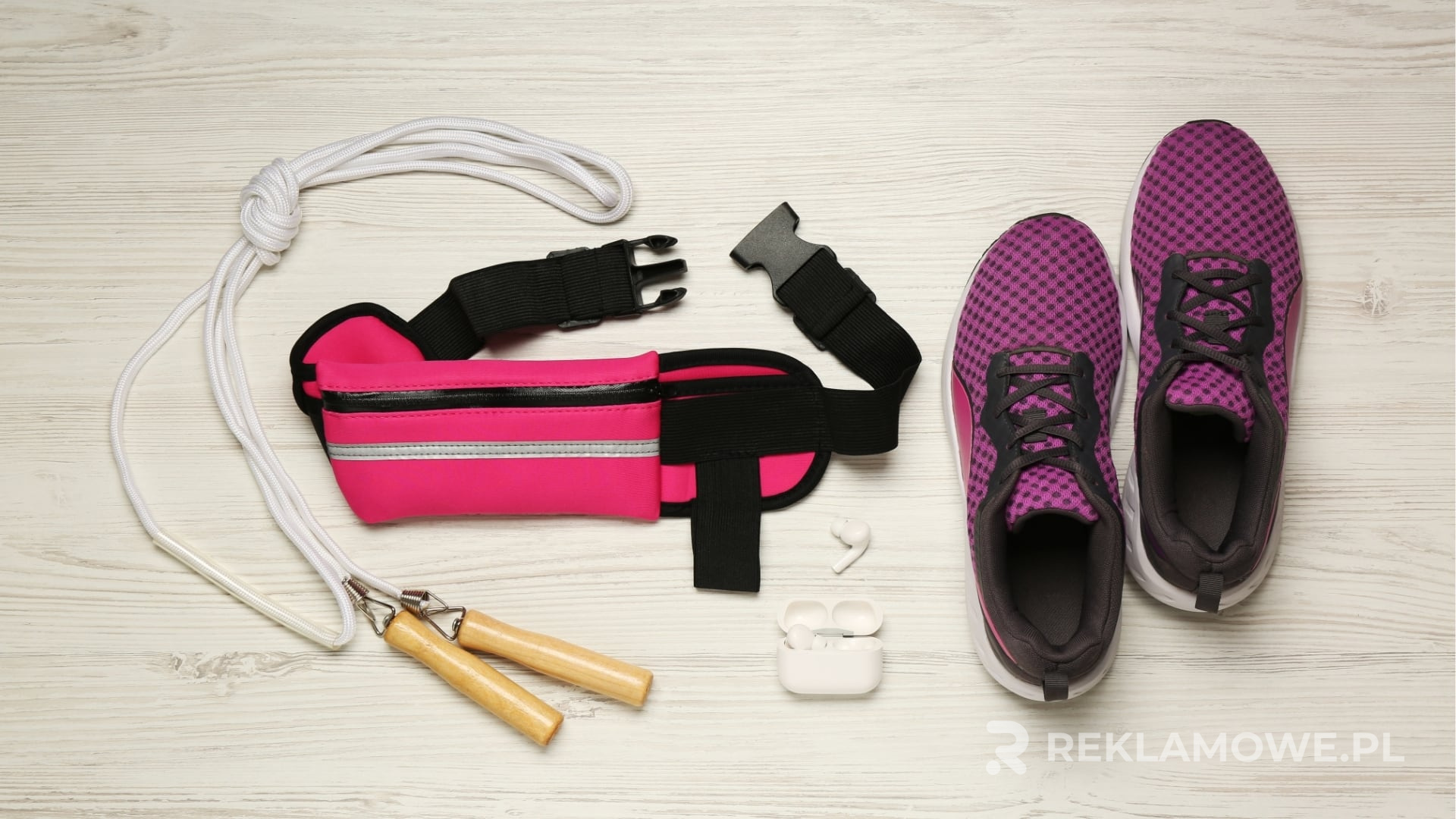 Reklamowe nerki na ekspozycji